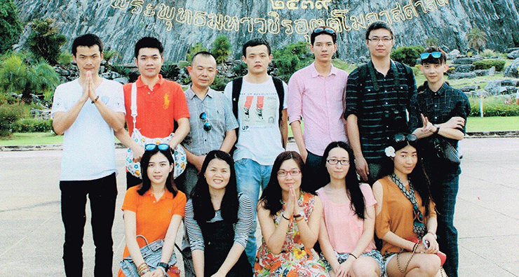 圓桌展覽團隊風(fēng)采