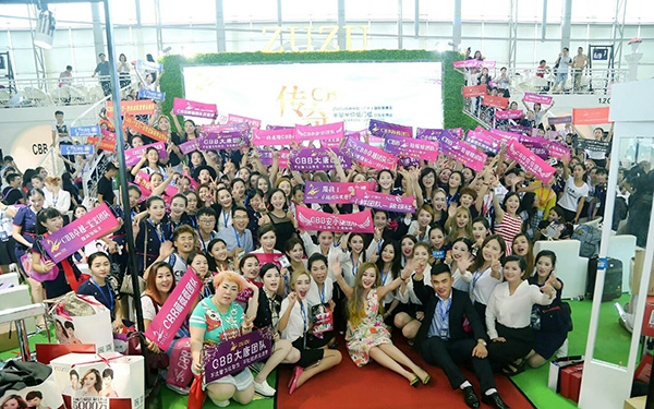 香港展會設計公司:如何長期維持高端客戶滿意度?